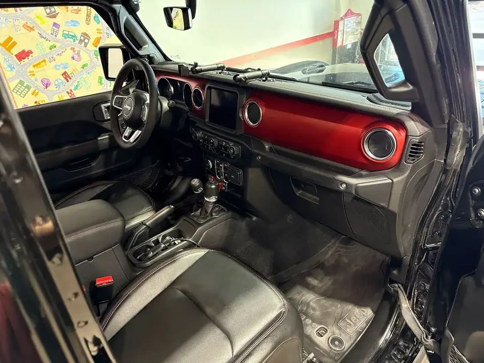 2023 Jeep JT Gladiator - Image 10 of 18