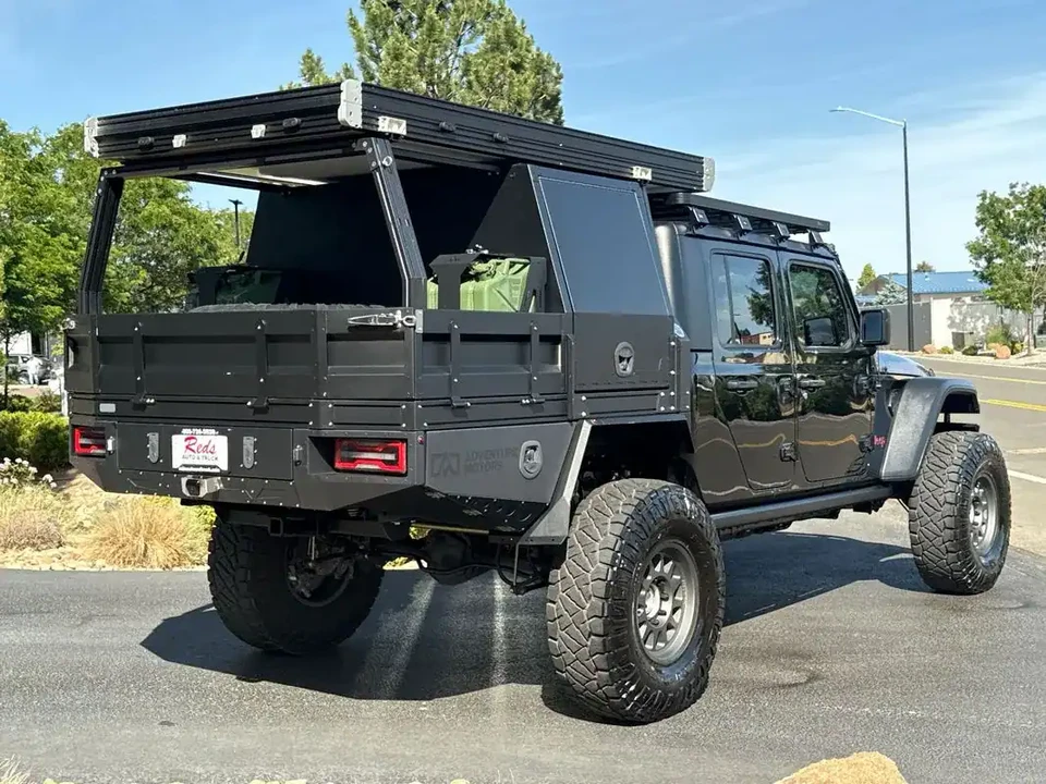 2023 Jeep JT Gladiator - Image 2 of 18