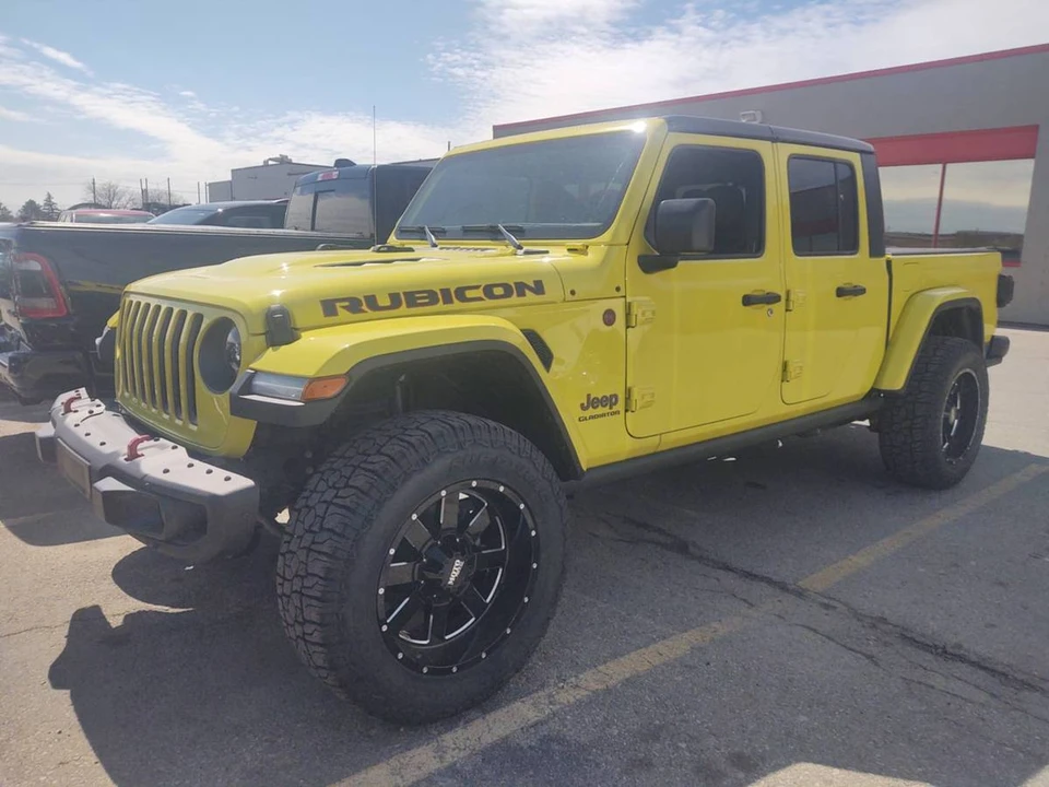 2023 Jeep JT Gladiator - Image 4 of 16