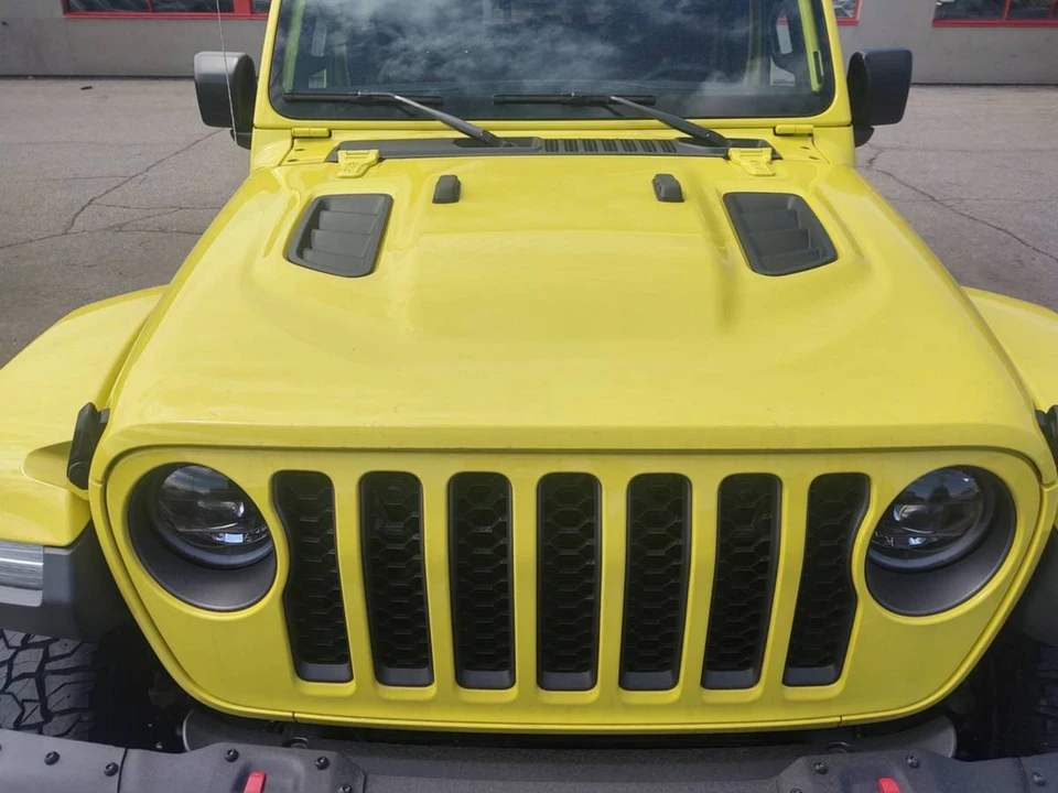 2023 Jeep JT Gladiator - Image 7 of 16