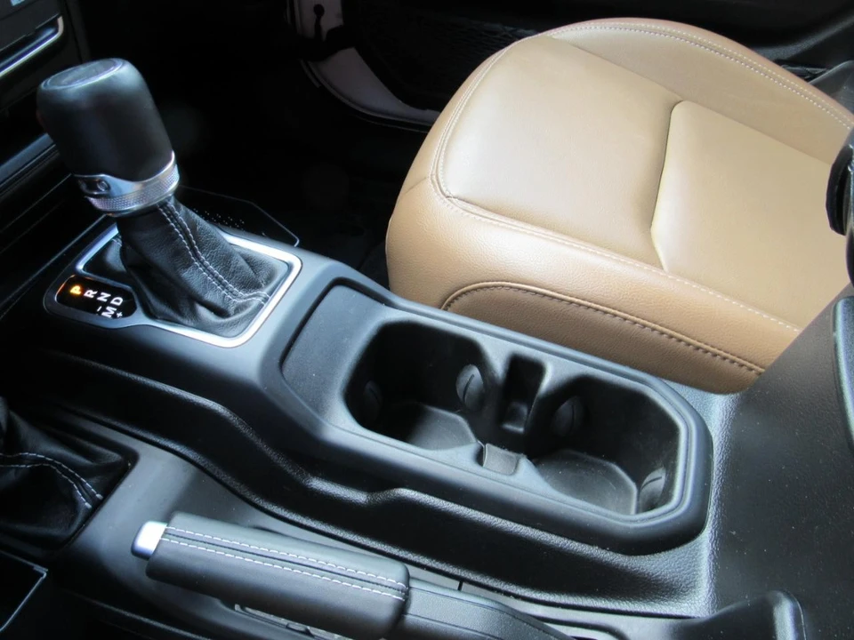 2023 Jeep JT Gladiator - Image 7 of 31