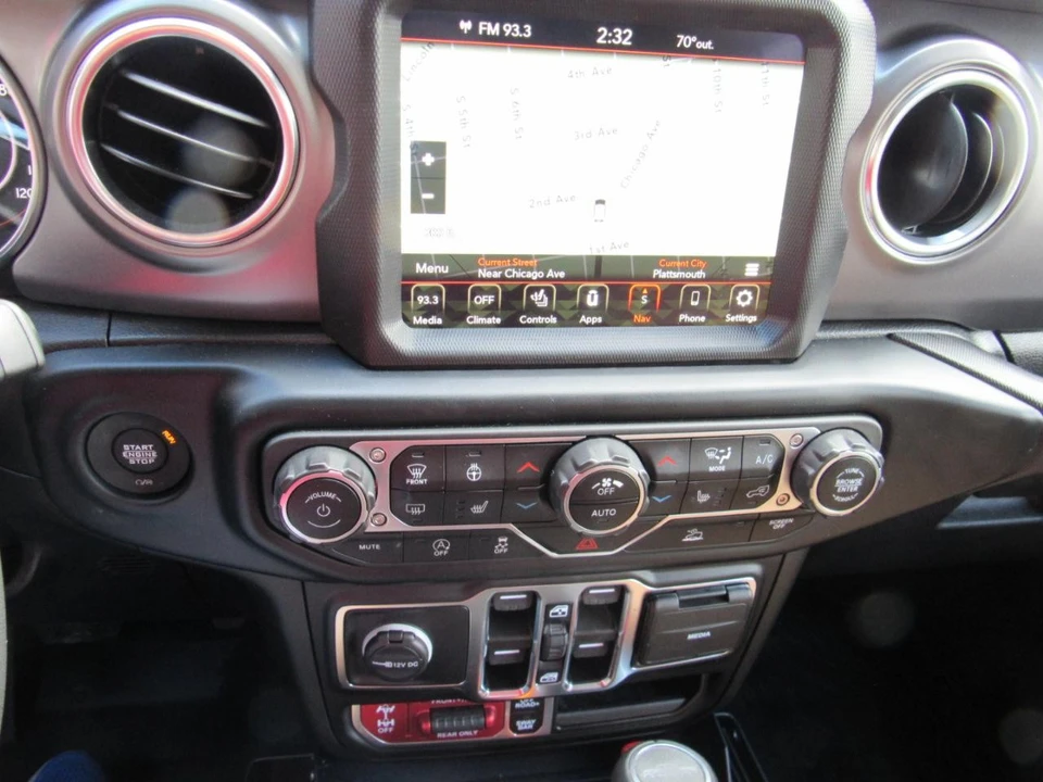 2023 Jeep JT Gladiator - Image 26 of 31