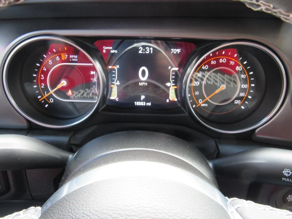 2023 Jeep JT Gladiator - Image 21 of 31