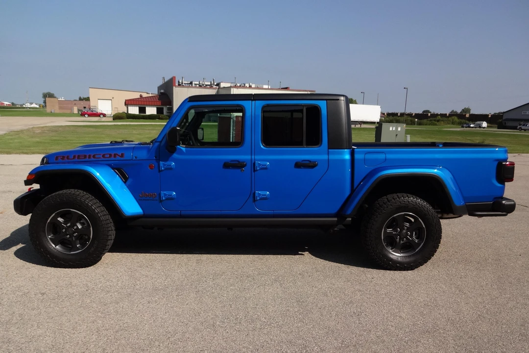 2023 Jeep JT Gladiator - Image 3 of 31