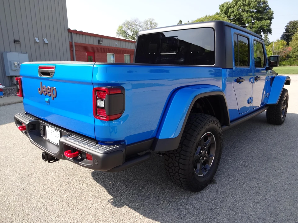 2023 Jeep JT Gladiator - Image 15 of 31