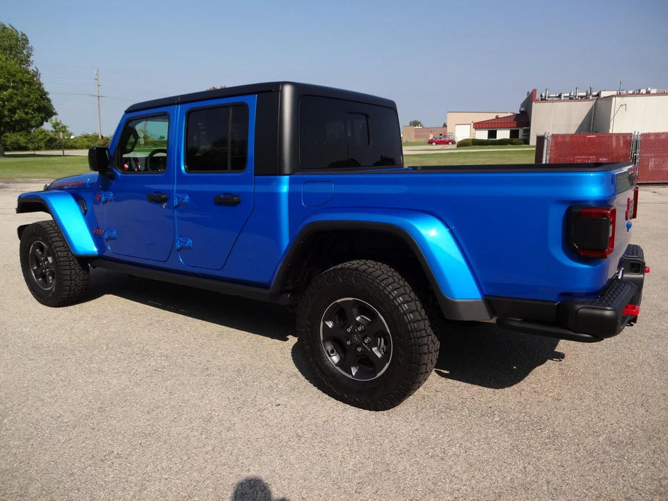 2023 Jeep JT Gladiator - Image 11 of 31
