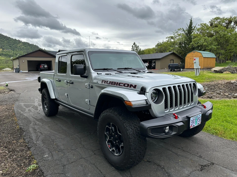 2023 Jeep JT Gladiator - Image 15 of 31