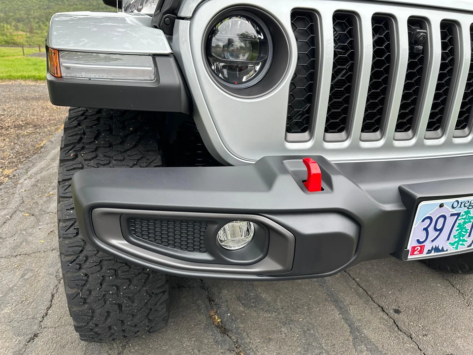 2023 Jeep JT Gladiator - Image 18 of 31