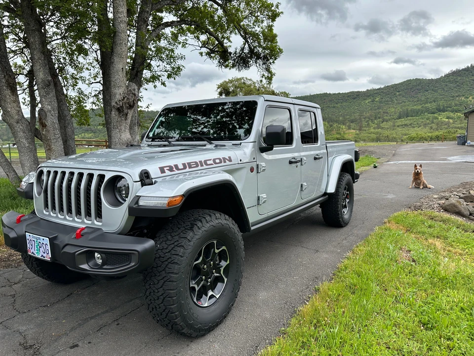 2023 Jeep JT Gladiator - Image 7 of 31