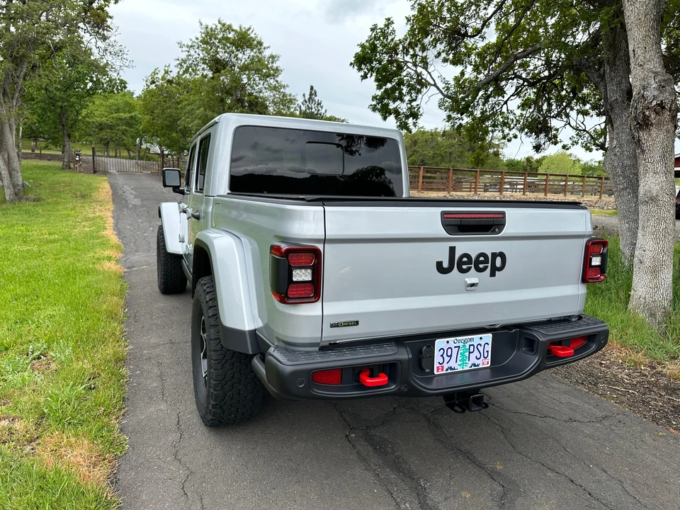 2023 Jeep JT Gladiator - Image 10 of 31