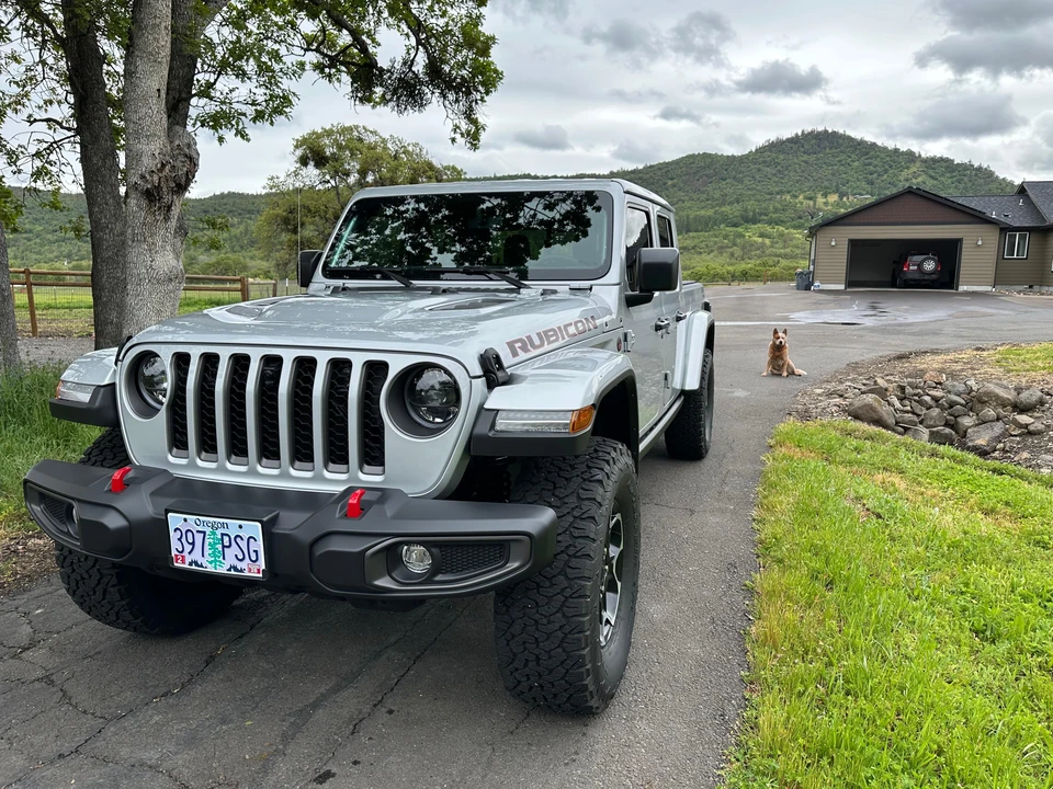 2023 Jeep JT Gladiator - Image 6 of 31
