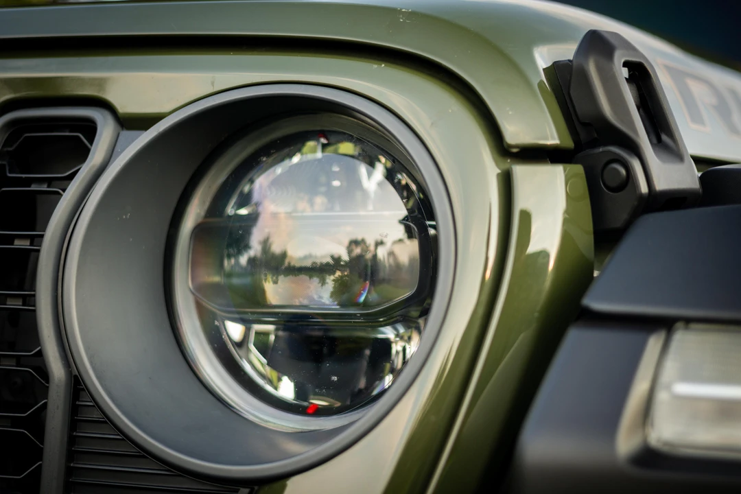 2023 Jeep JT Gladiator - Image 14 of 31