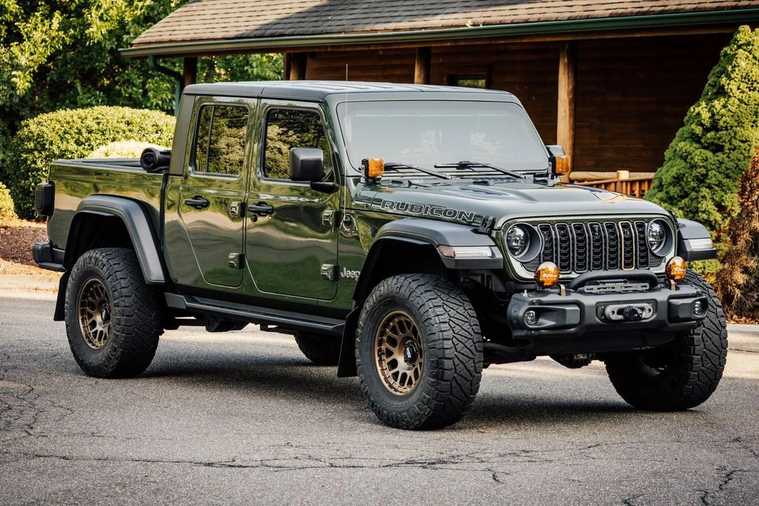 2023 Jeep JT Gladiator - Image 4 of 4