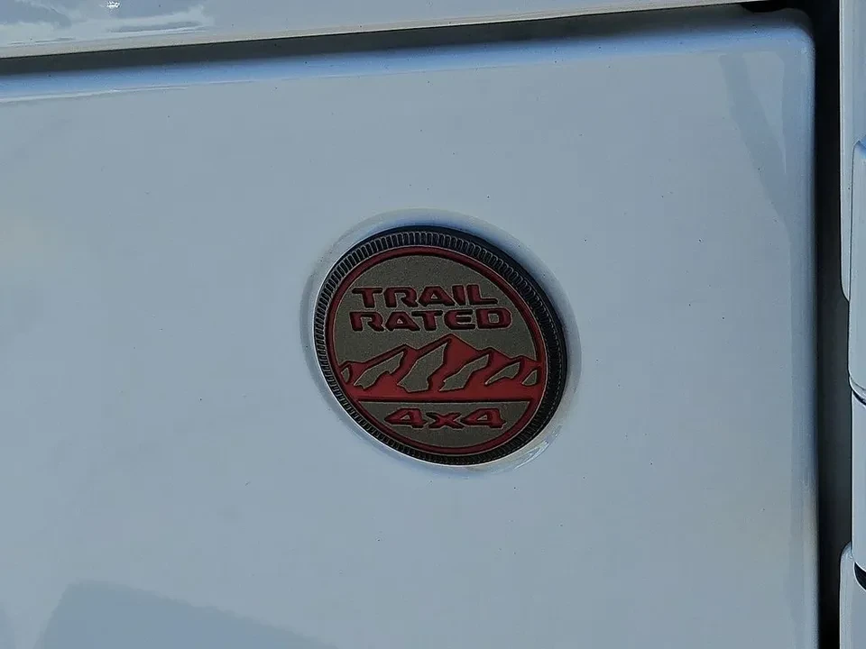 2023 Jeep JT Gladiator - Image 10 of 20