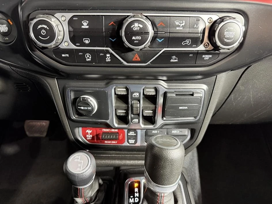 2023 Jeep JT Gladiator - Image 22 of 31