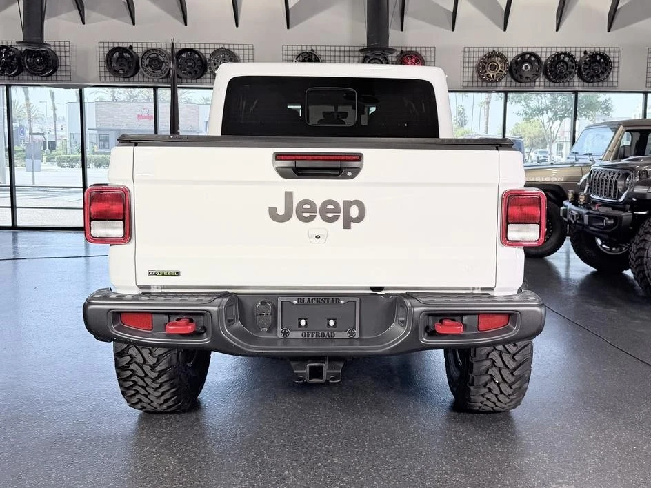 2023 Jeep JT Gladiator - Image 11 of 31