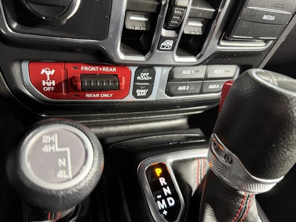 2023 Jeep JT Gladiator - Image 23 of 31