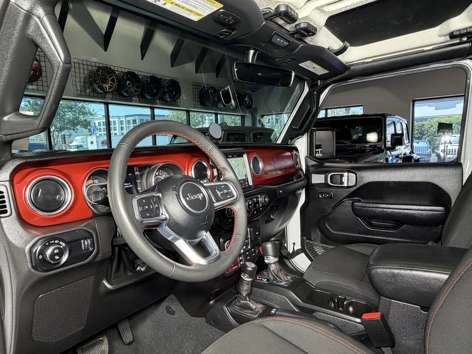 2023 Jeep JT Gladiator - Image 15 of 31