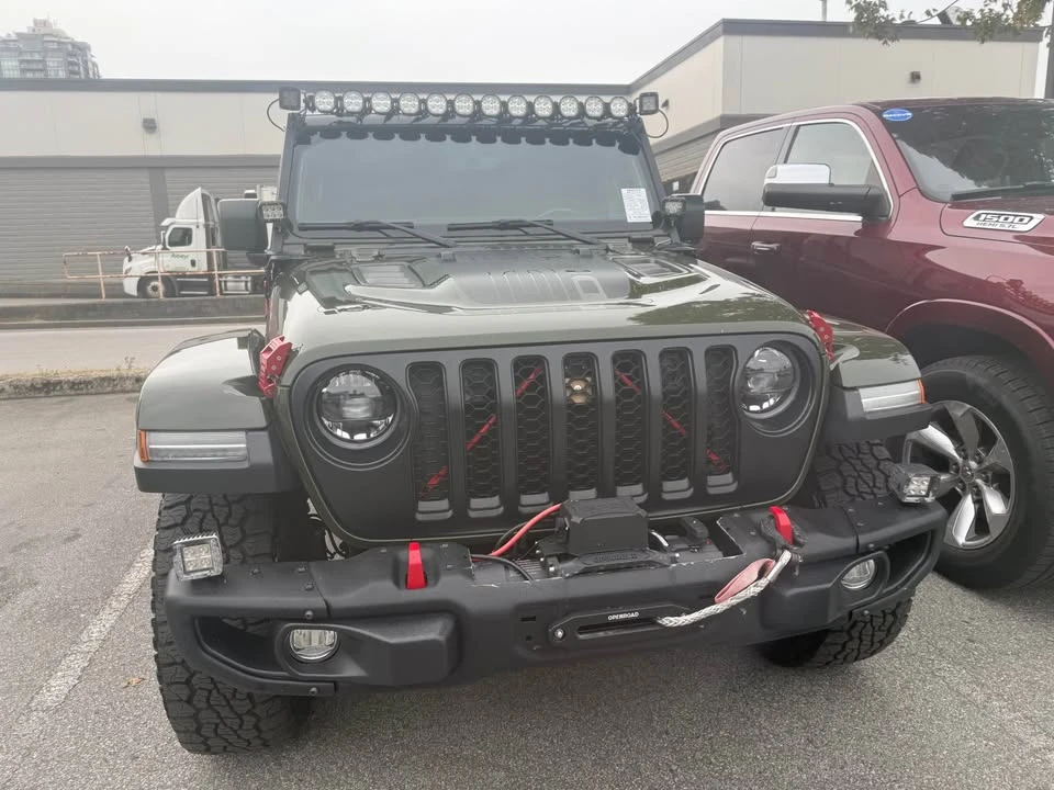 2023 Jeep JT Gladiator - Image 2 of 10