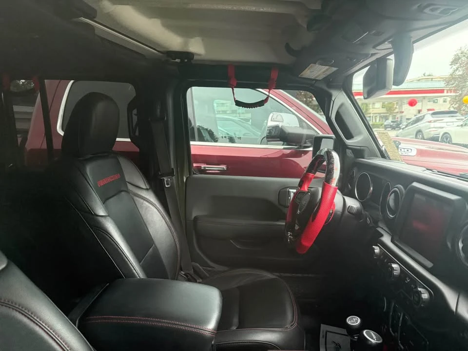 2023 Jeep JT Gladiator - Image 9 of 10