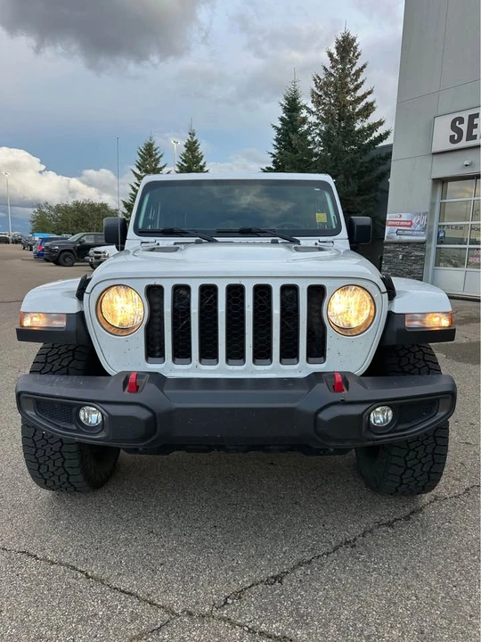 2023 Jeep JT Gladiator - Image 3 of 13