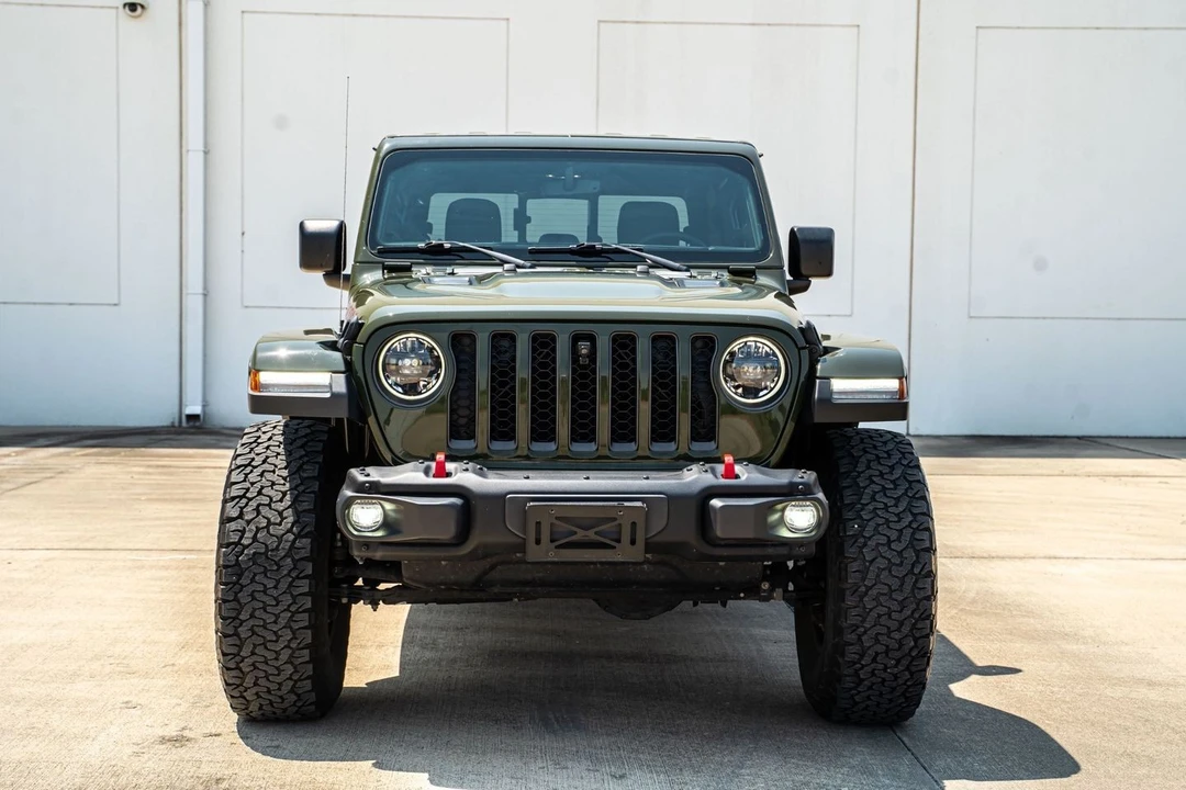 2023 Jeep JT Gladiator - Image 9 of 31