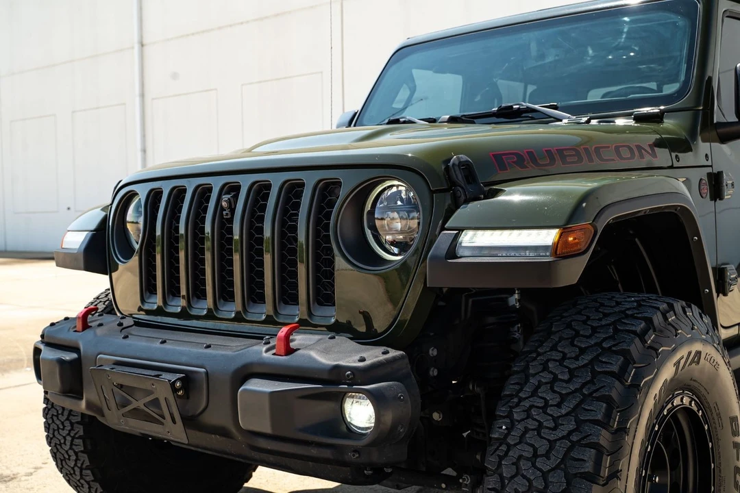 2023 Jeep JT Gladiator - Image 19 of 31