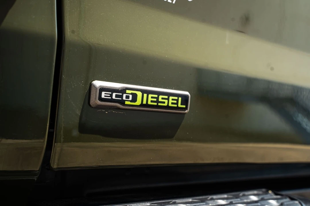 2023 Jeep JT Gladiator - Image 14 of 31