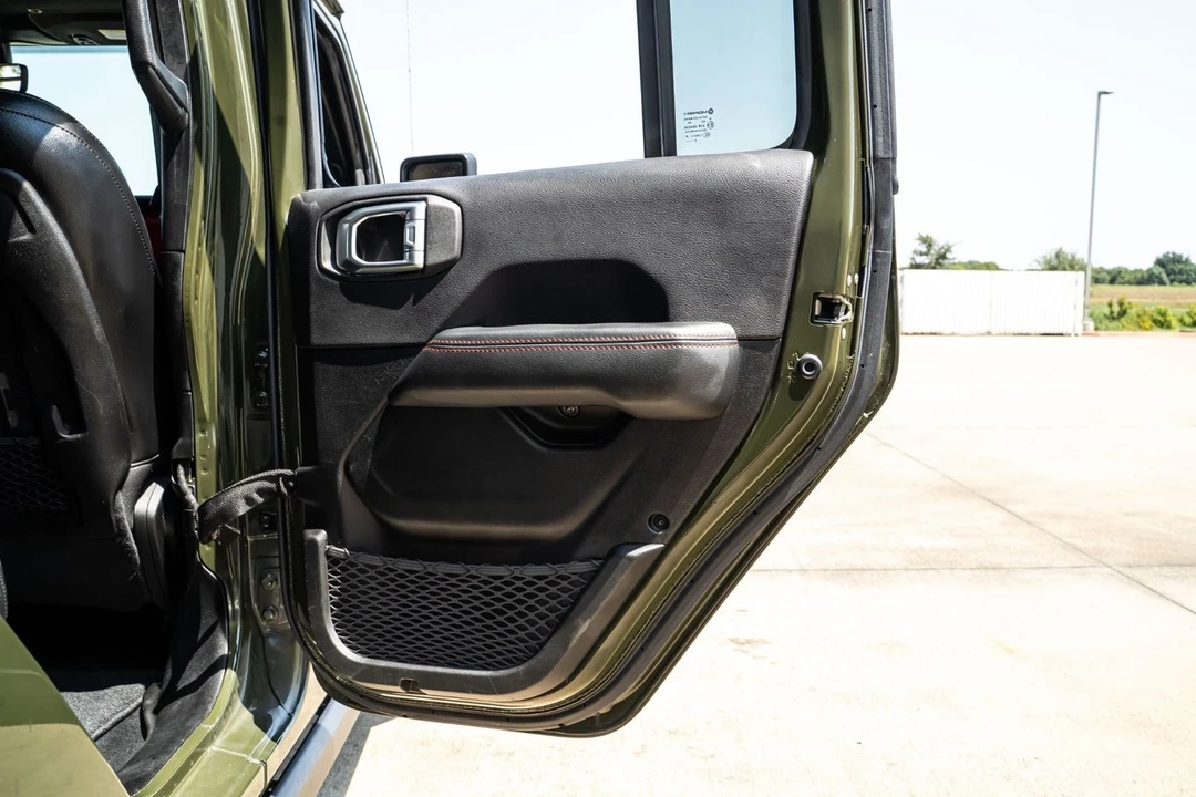 2023 Jeep JT Gladiator - Image 28 of 31