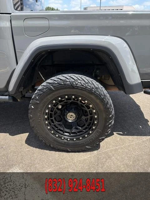 2023 Jeep JT Gladiator - Image 16 of 29