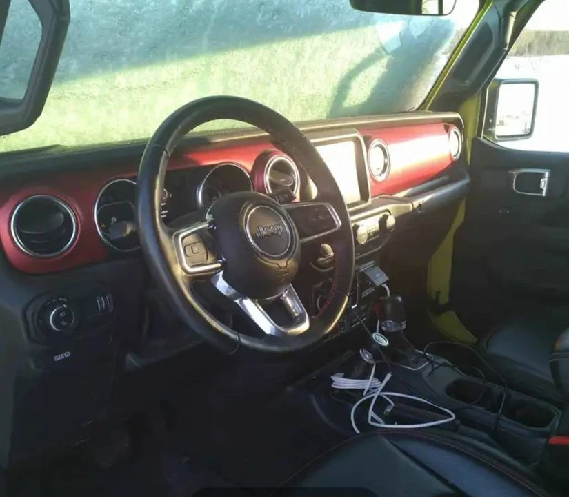 2023 Jeep JT Gladiator - Image 2 of 5
