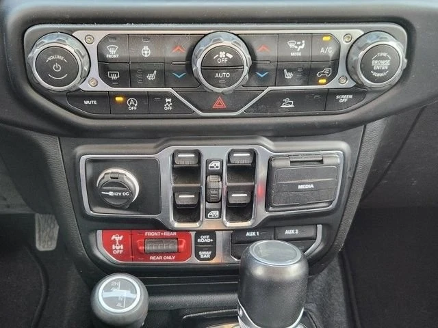 2023 Jeep JT Gladiator - Image 16 of 20
