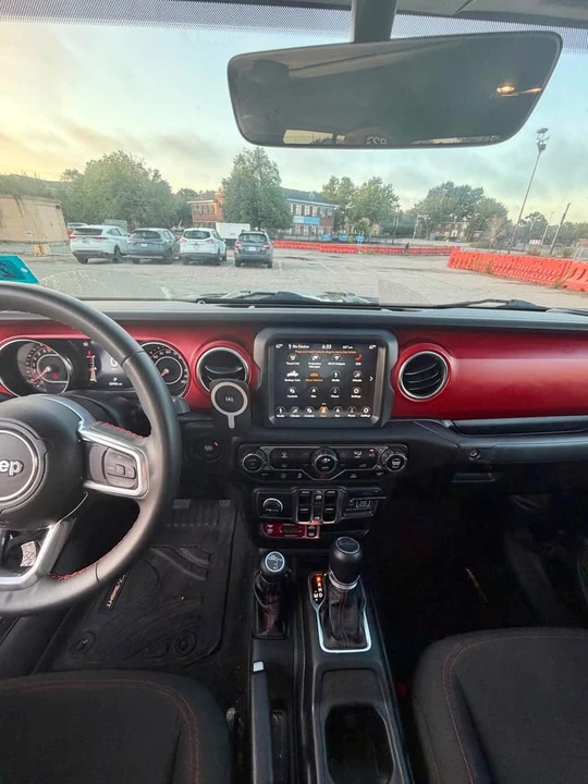 2023 Jeep JT Gladiator - Image 11 of 18