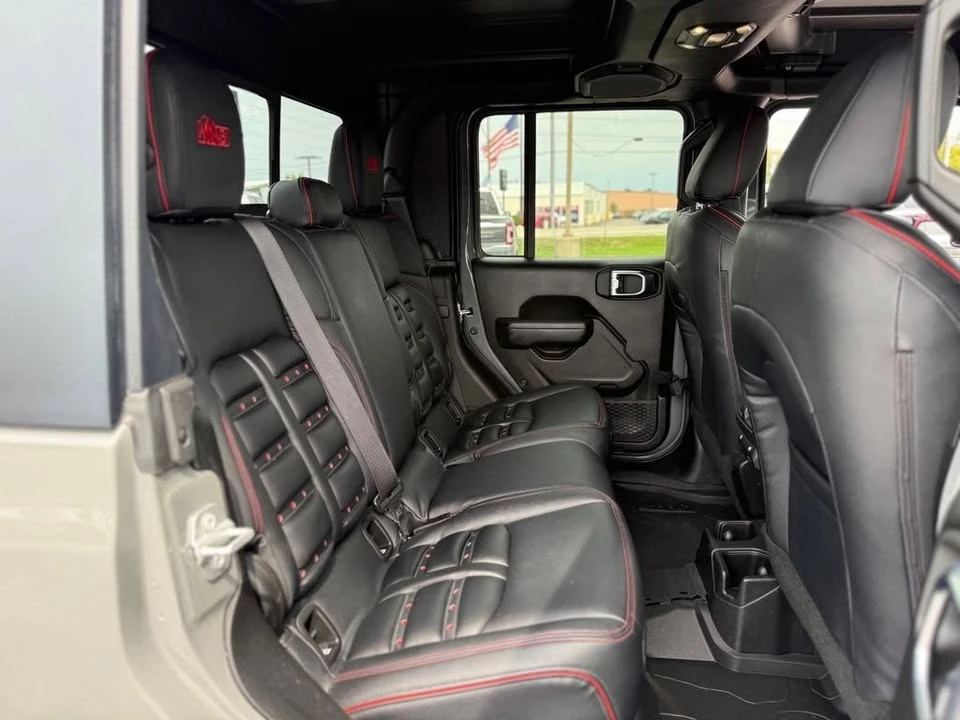 2023 Jeep JT Gladiator - Image 16 of 20
