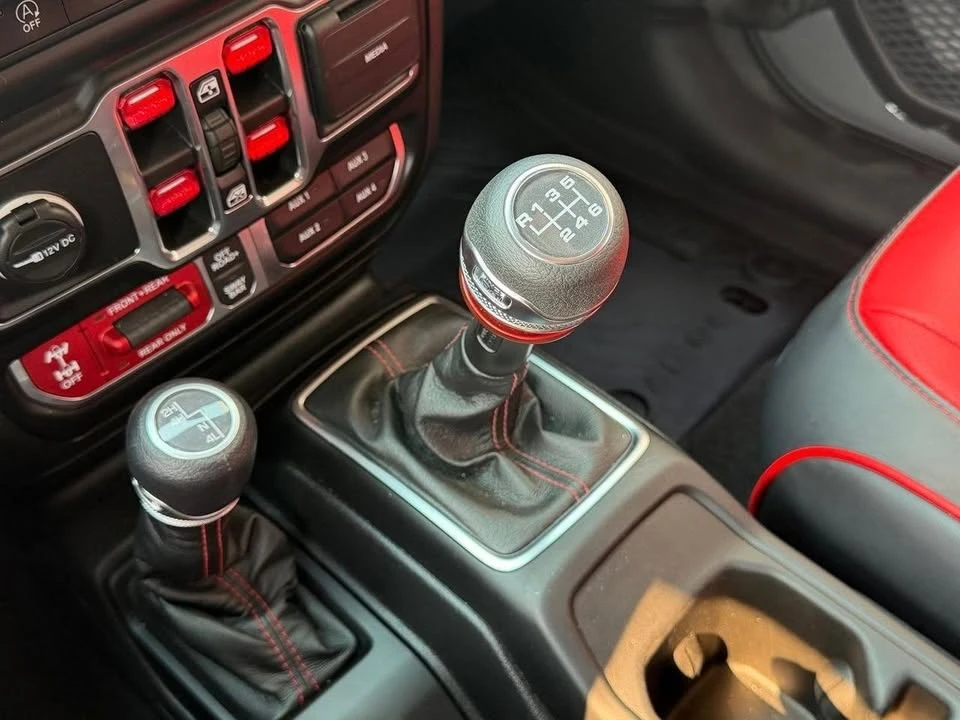 2023 Jeep JT Gladiator - Image 10 of 20