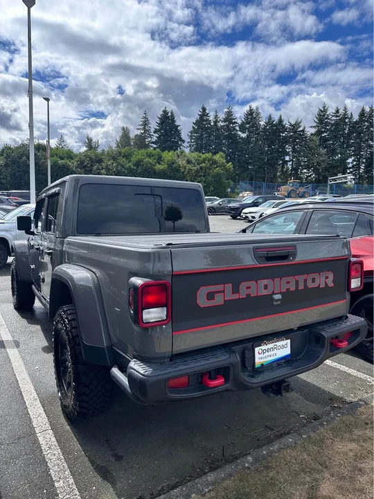 2023 Jeep JT Gladiator - Image 6 of 13