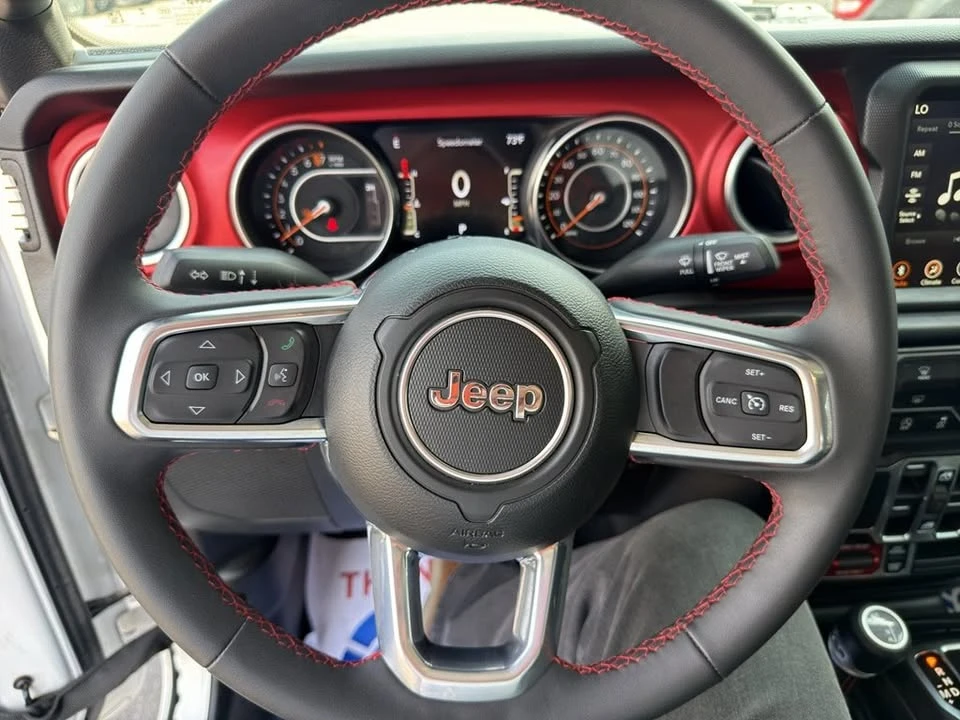 2023 Jeep JT Gladiator - Image 14 of 19