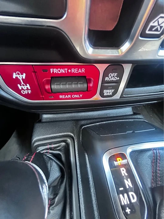 2023 Jeep JT Gladiator - Image 12 of 16