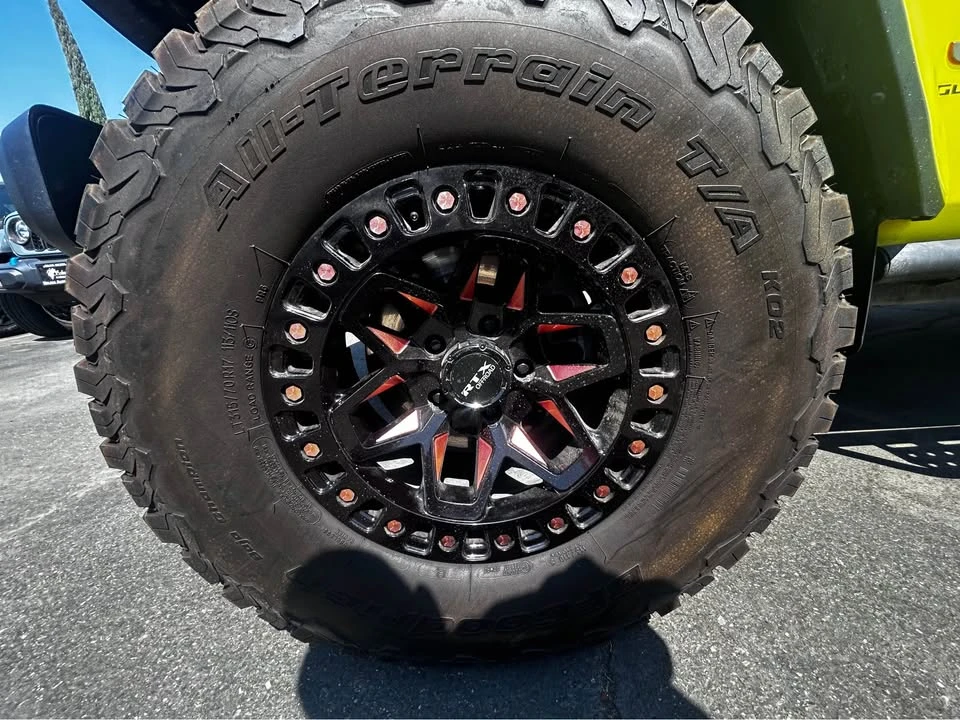 2023 Jeep JT Gladiator - Image 5 of 16