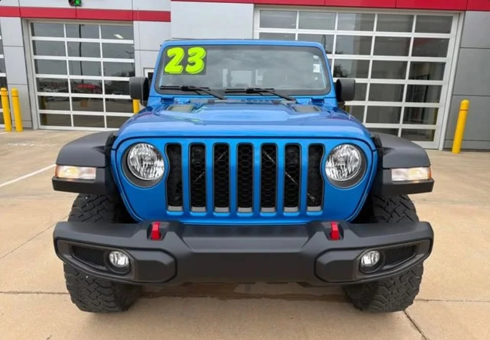 2023 Jeep JT Gladiator - Image 5 of 15