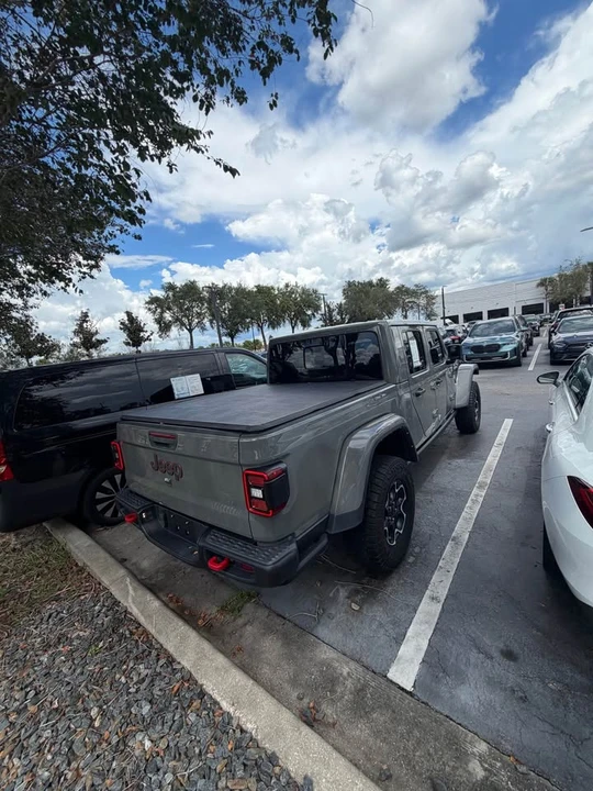 2023 Jeep JT Gladiator - Image 3 of 7