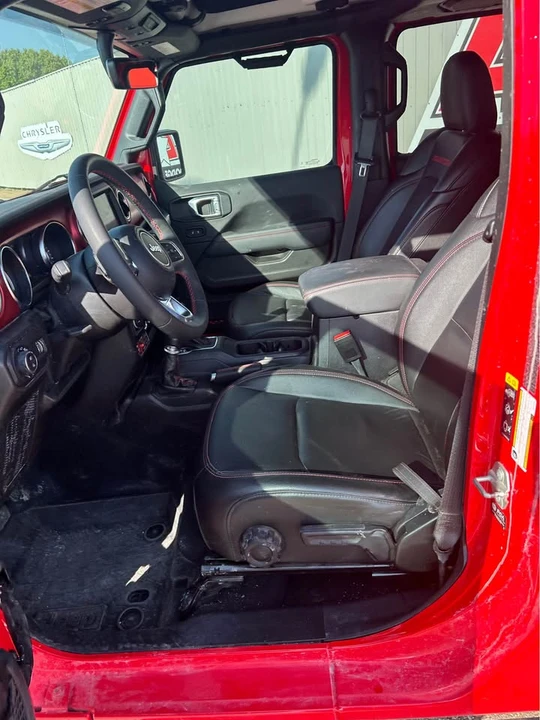 2023 Jeep JT Gladiator - Image 10 of 14