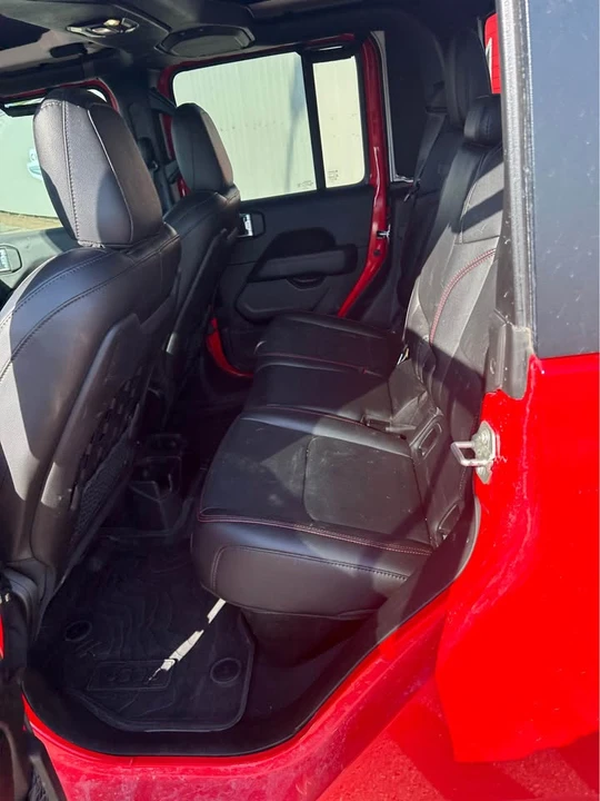 2023 Jeep JT Gladiator - Image 11 of 14