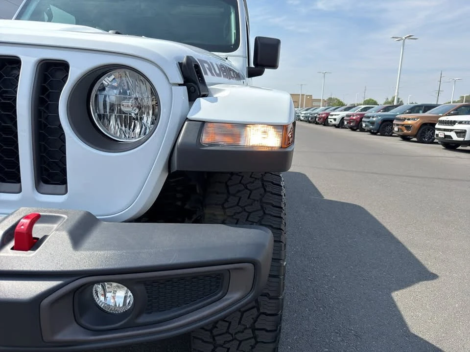2023 Jeep JT Gladiator - Image 5 of 20