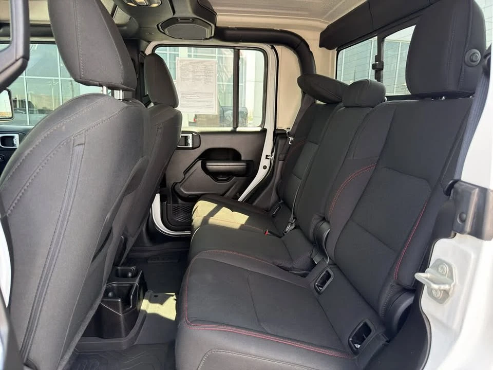 2023 Jeep JT Gladiator - Image 15 of 20