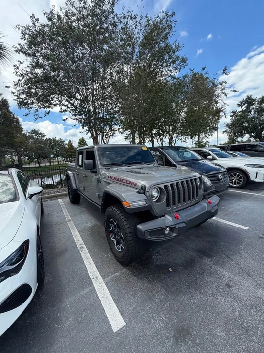 2023 Jeep JT Gladiator - Image 2 of 7