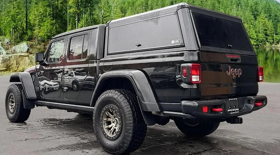 2023 Jeep JT Gladiator - Image 3 of 18