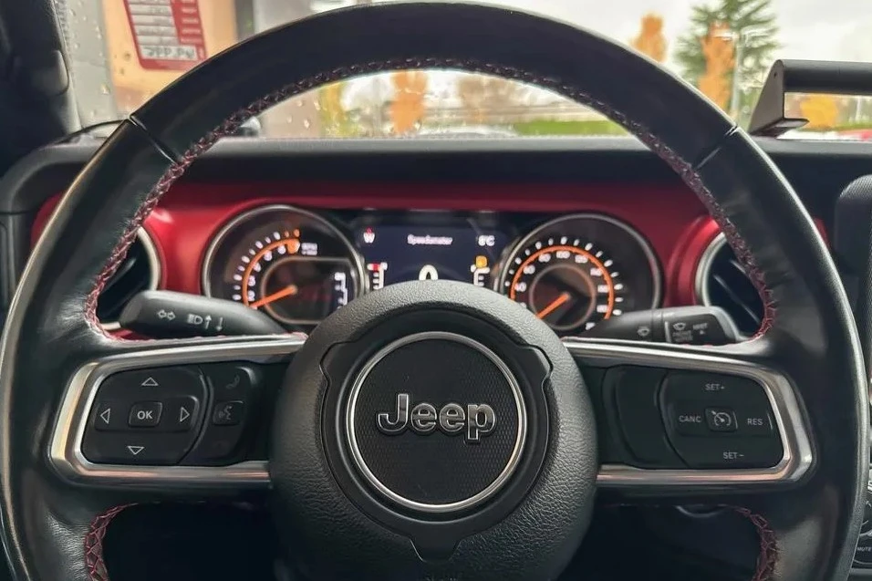 2023 Jeep JT Gladiator - Image 12 of 18