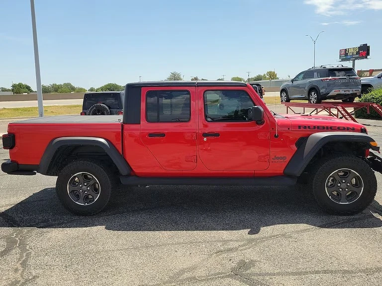 2023 Jeep JT Gladiator - Image 2 of 7