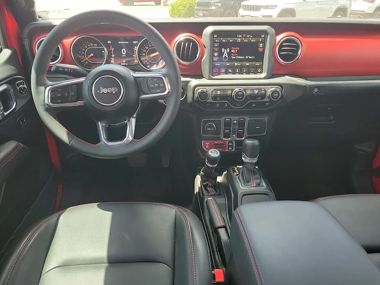 2023 Jeep JT Gladiator - Image 6 of 7